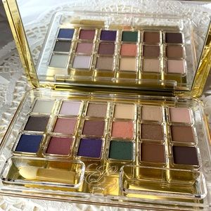 Estee Lauder Deluxe Pure Color Eyeshadow Palette Compact 18 Eye Shadows NWOB